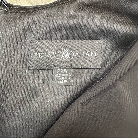 Betsy Adam Black V-Neck Ruched Ruffle Column Gown Sz 22 - Picture 8 of 9